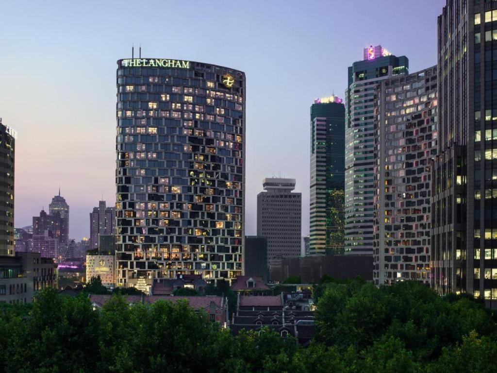 The Langham Shanghai Xintiandi Hotel Exterior photo